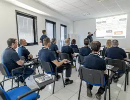 idromarche formazione continua per un team sempre aggiornato